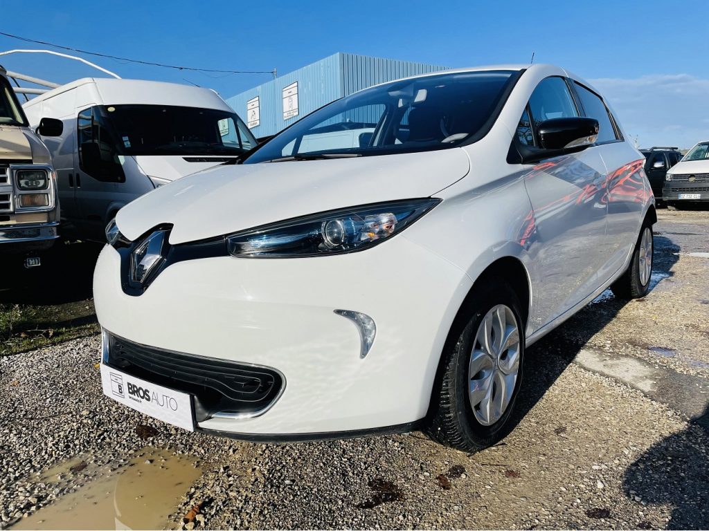 RENAULT Zoé ZE Charge Rapide Type 2